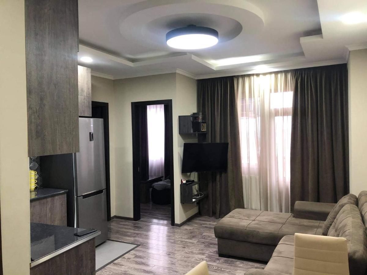 George-Groups Apartment Kutaisi Exterior photo